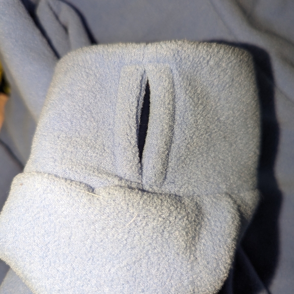 2/$35. BENCH fleece zip up sweater. EUC. Light blue. - Picture 4 of 4